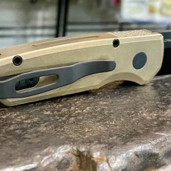 PROTECH KNIVES Pro-Tech Runt 5 R5112 Auto Solid Bronze (1.9