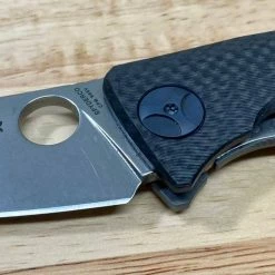 North River Outdoors Sales 33 Spyderco C235CFTIP Drunken Folding Knife 3.5" S90V Carbon Fiber / Titanium (Pre-Owned) Spyderco Knives